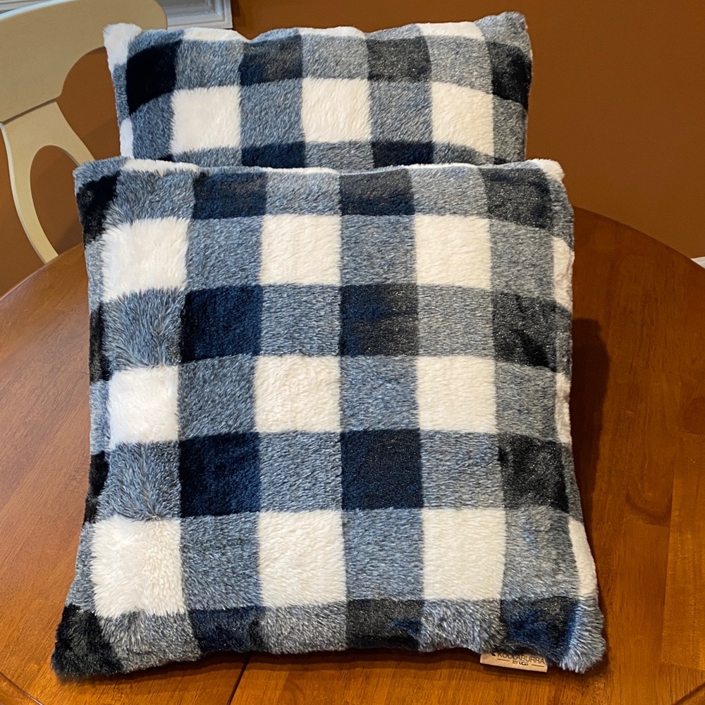 Koolaburra By Ugg Black/White Plaid Faux Fur Pillows. 18”x 18”